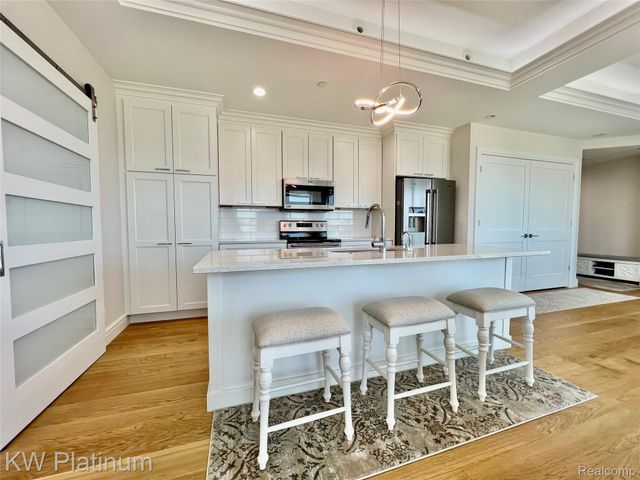 201 Beers Street 44, Port Huron, MI 48060