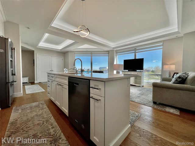 201 Beers Street 44, Port Huron, MI 48060