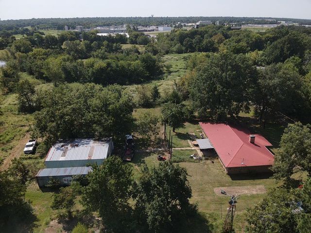 2650 NW 18TH, Paris, TX 75460