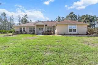 5886 W Pawnee Drive, Beverly Hills, FL 34465