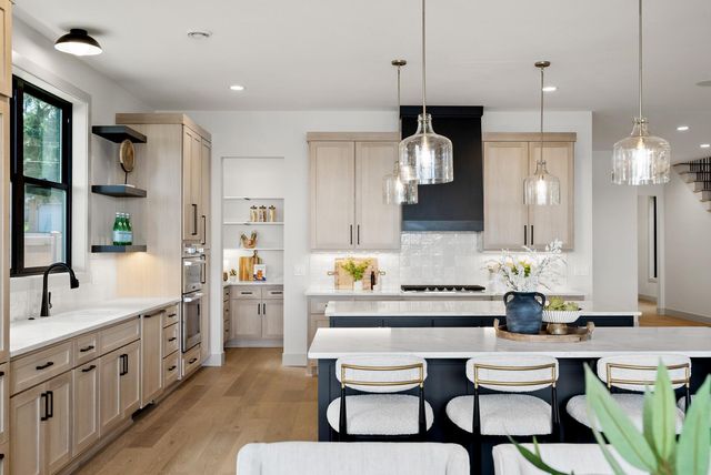 2006 Shorewood Lane, Mound, MN 55364