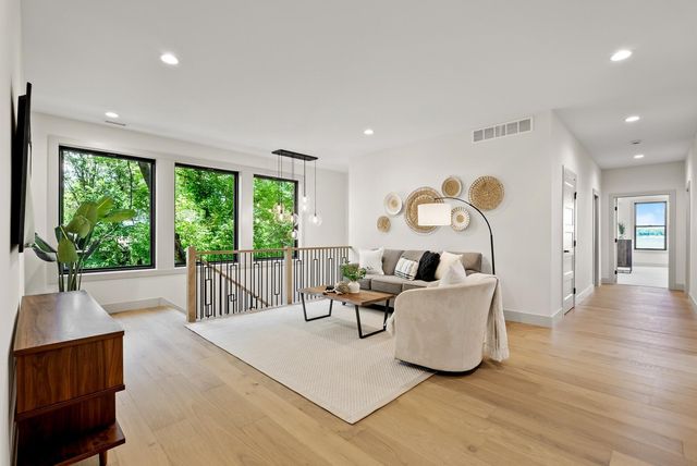 2006 Shorewood Lane, Mound, MN 55364