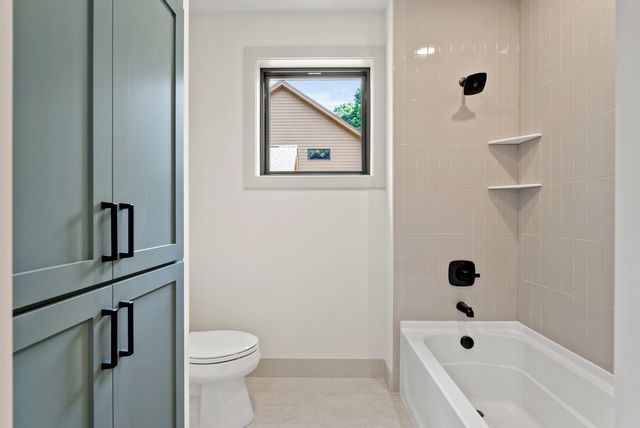 2006 Shorewood Lane, Mound, MN 55364