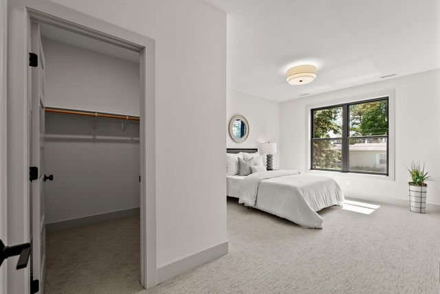 2006 Shorewood Lane, Mound, MN 55364