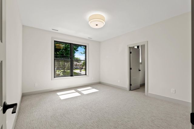 2006 Shorewood Lane, Mound, MN 55364