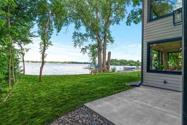 2006 Shorewood Lane, Mound, MN 55364