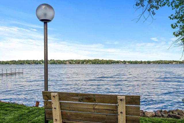 2006 Shorewood Lane, Mound, MN 55364