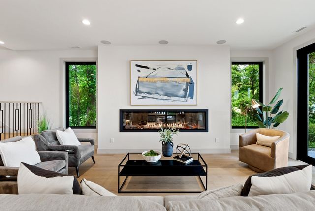 2006 Shorewood Lane, Mound, MN 55364