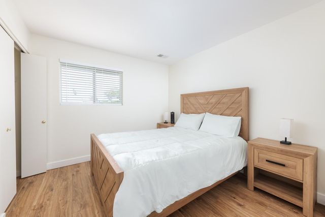 2237 E Hillery Drive, Phoenix, AZ 85022