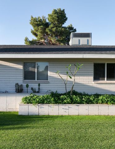 2237 E Hillery Drive, Phoenix, AZ 85022