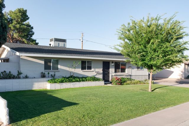 2237 E Hillery Drive, Phoenix, AZ 85022