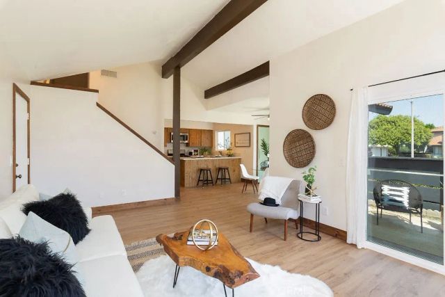 1320 Brentwood Circle A, Corona, CA 92882