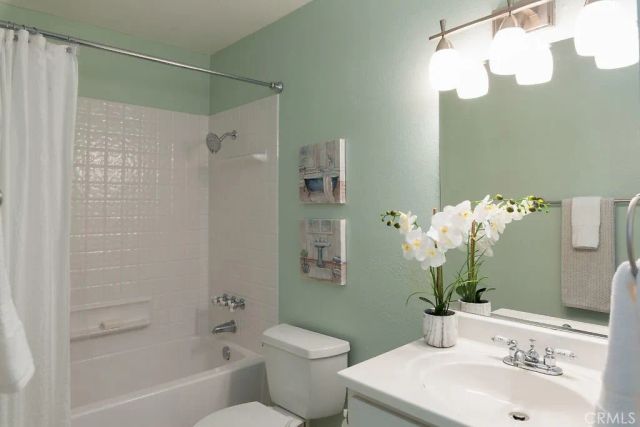 1320 Brentwood Circle A, Corona, CA 92882