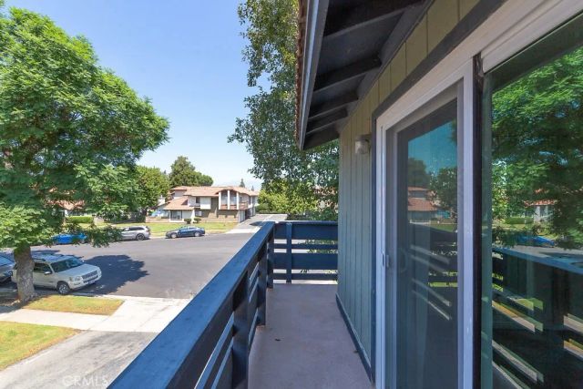 1320 Brentwood Circle A, Corona, CA 92882