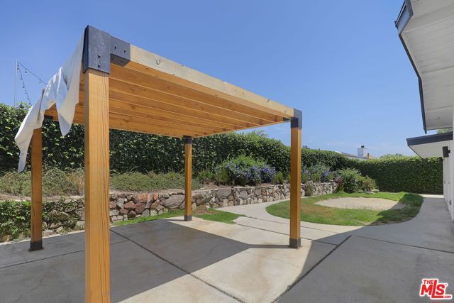 1957 Redondela Drive, Rancho Palos Verdes, CA 90275