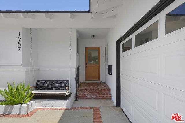 1957 Redondela Drive, Rancho Palos Verdes, CA 90275