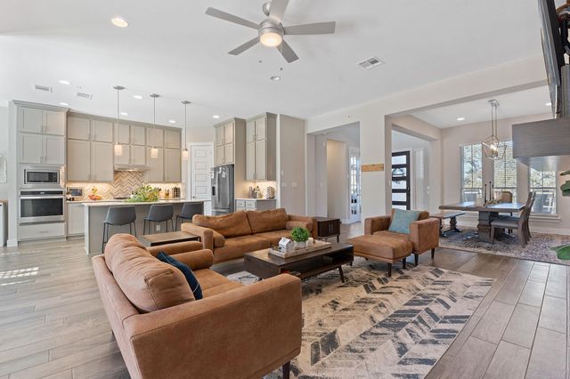 194 Wilderness CV, Driftwood, TX 78619