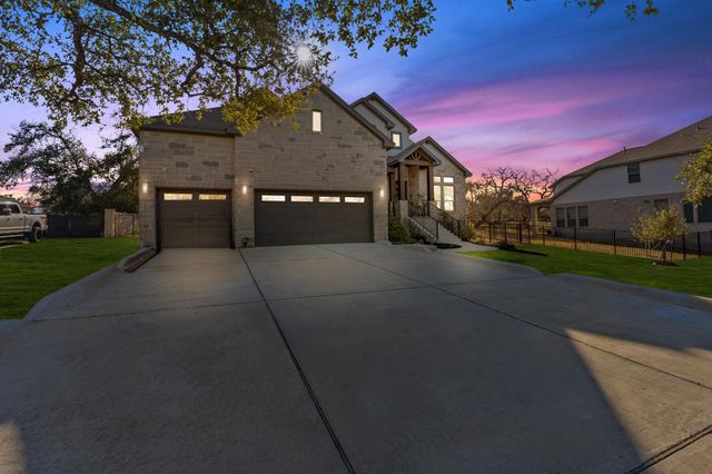 194 Wilderness CV, Driftwood, TX 78619