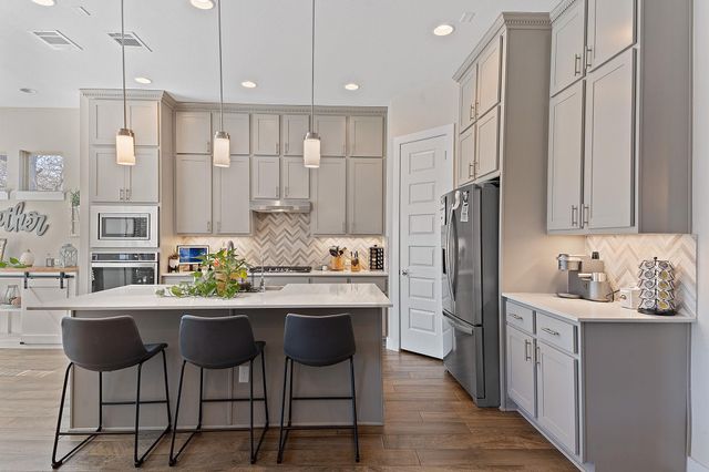 194 Wilderness CV, Driftwood, TX 78619