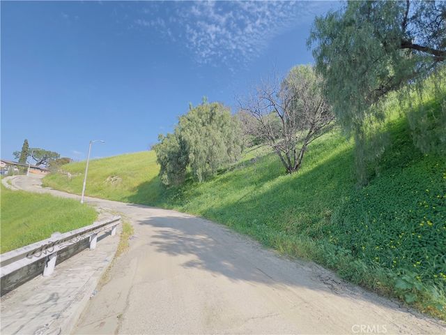 2671 N Adkins Avenue, El Sereno, CA 90032