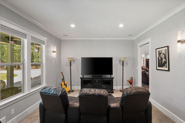 902 Waters Edge Drive, Corsicana, TX 75109