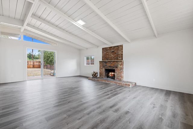 2023 Ellis St, Modesto, CA 95354