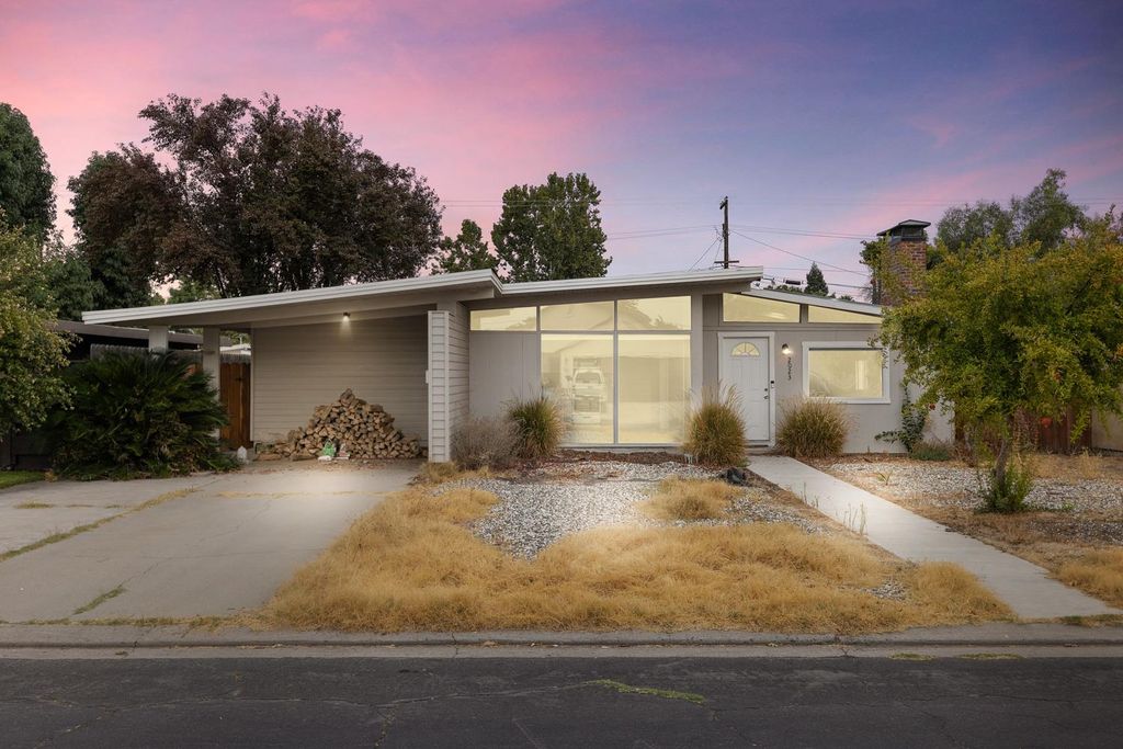 2023 Ellis St, Modesto, CA 95354