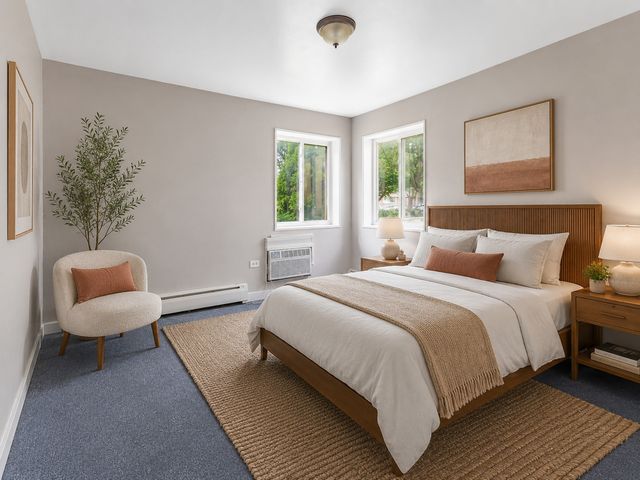 2123 Howard Street 1H, Evanston, IL 60202