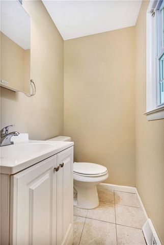 2011 Forest Drive, Seneca, SC 29672