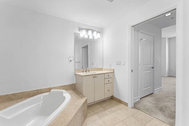 701 S OLIVE Avenue 1203, West Palm Beach, FL 33401
