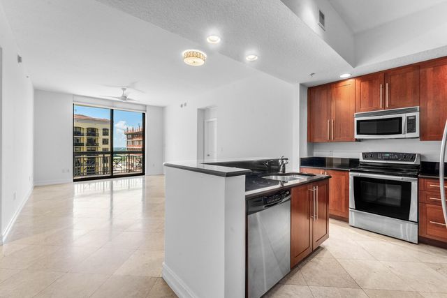 701 S OLIVE Avenue 1203, West Palm Beach, FL 33401
