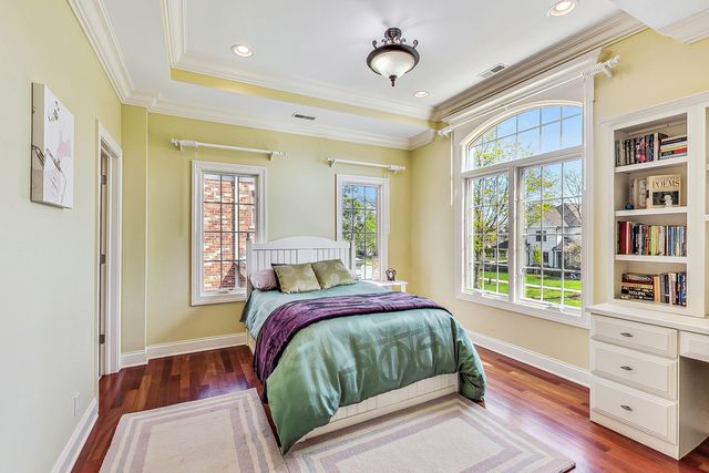 428 S Clifton Avenue, Park Ridge, IL 60068