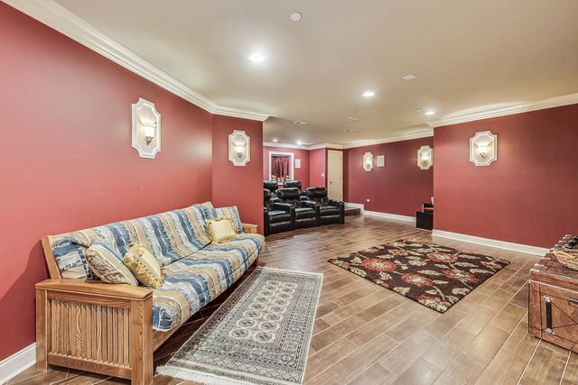 428 S Clifton Avenue, Park Ridge, IL 60068