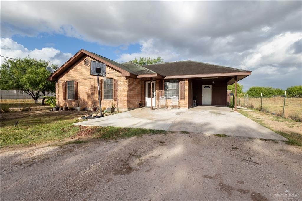 1216 N Stewart Boulevard, Alton, TX 78573