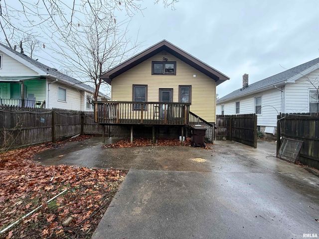 112 E GIFT Avenue, Peoria, IL 61603