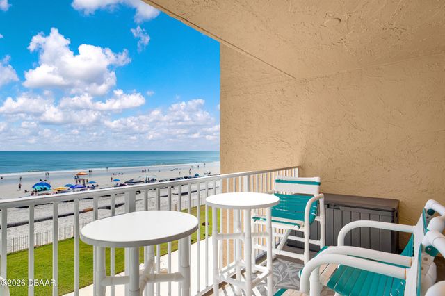 421 S Atlantic Avenue # 302, New Smyrna Beach, FL 32169