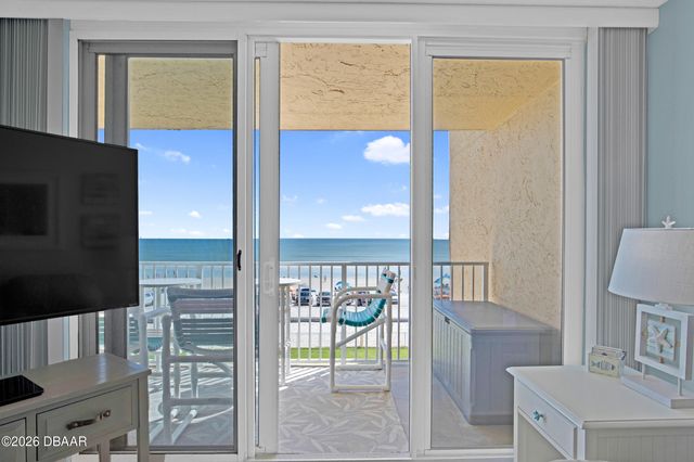 421 S Atlantic Avenue # 302, New Smyrna Beach, FL 32169