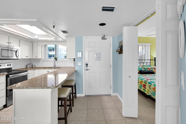 421 S Atlantic Avenue # 302, New Smyrna Beach, FL 32169