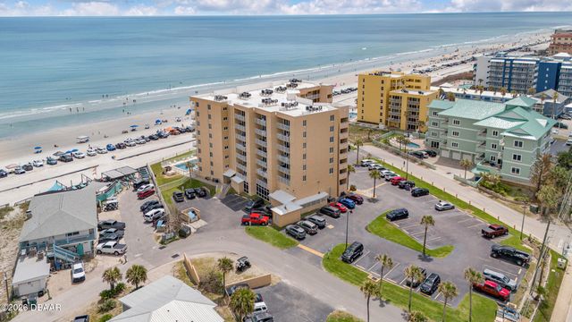 421 S Atlantic Avenue # 302, New Smyrna Beach, FL 32169