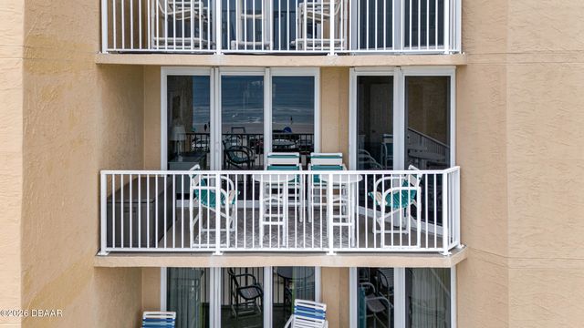 421 S Atlantic Avenue # 302, New Smyrna Beach, FL 32169