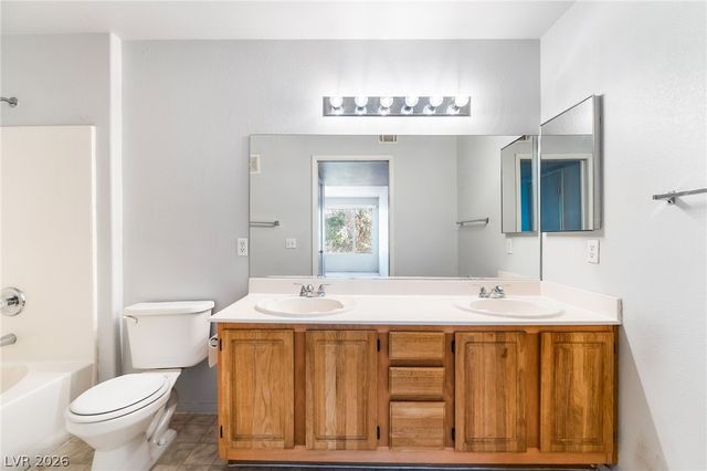 5710 East Tropicana Avenue 2148, Las Vegas, NV 89122