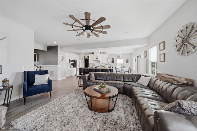 3345 Sandgate Street NW, North Canton, OH 44720