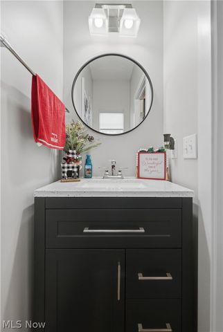 3345 Sandgate Street NW, North Canton, OH 44720