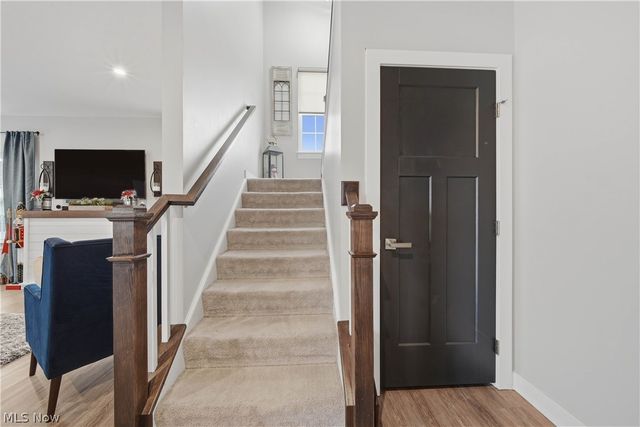 3345 Sandgate Street NW, North Canton, OH 44720