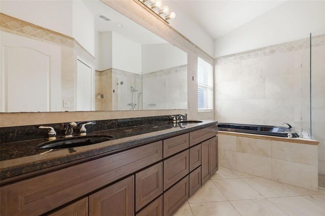 13714 HUNTWICK DRIVE, Orlando, FL 32837