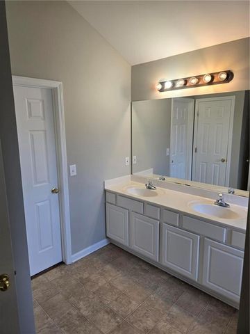 585 Chapel Walk Lane, Lawrenceville, GA 30045