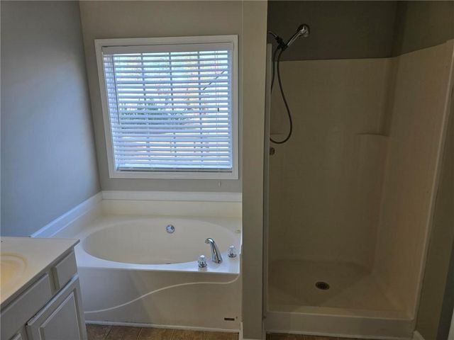 585 Chapel Walk Lane, Lawrenceville, GA 30045