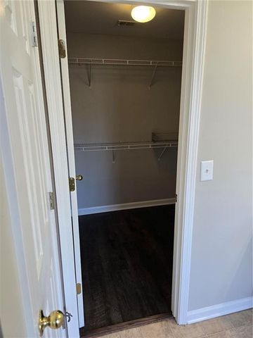 585 Chapel Walk Lane, Lawrenceville, GA 30045