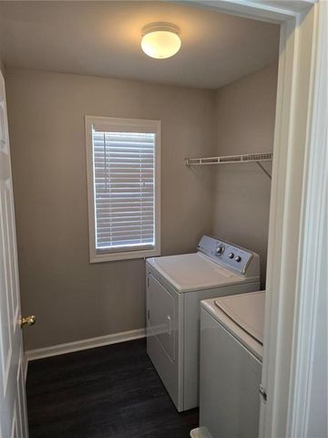 585 Chapel Walk Lane, Lawrenceville, GA 30045