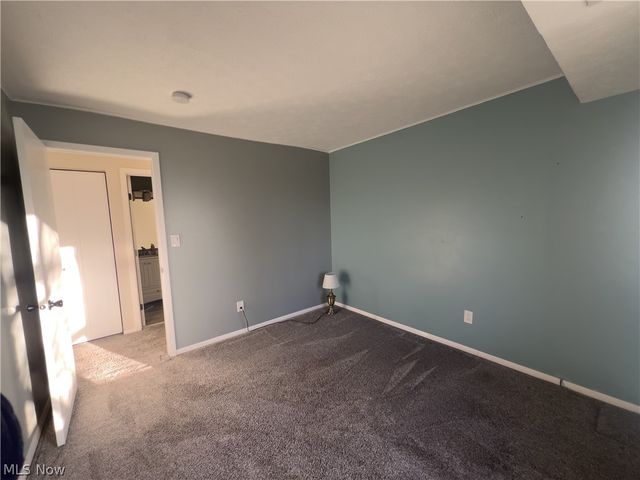 16480 W Heather Lane 304, Middleburg Heights, OH 44130